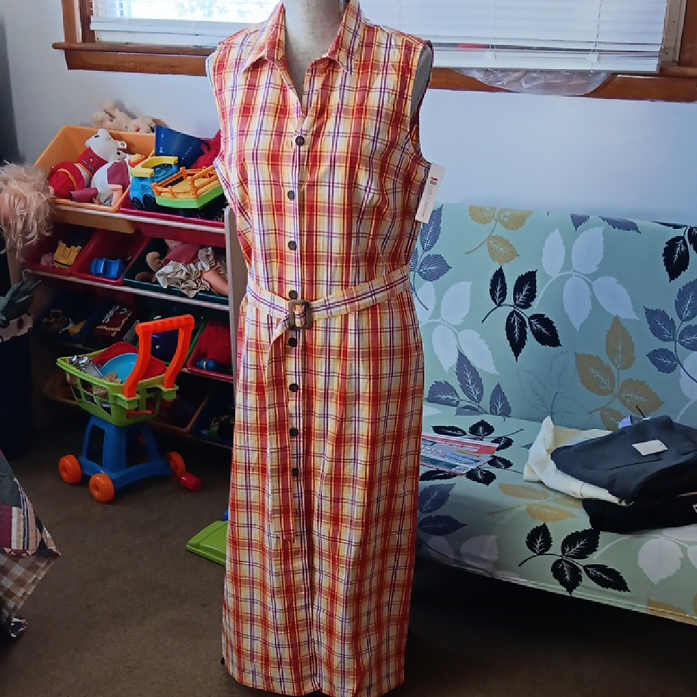 Croft & Barrow Red and Yellow Plaid Sleeveless Midi Dress